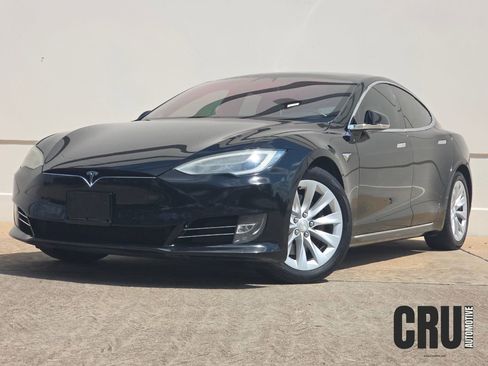 Used 2018 Tesla Model S 75D AWD/4WD image 1
