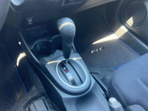 Used 2013 Honda Fit Sport image 13