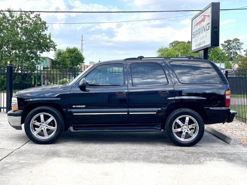 Used 2002 Chevrolet Tahoe LT image 4