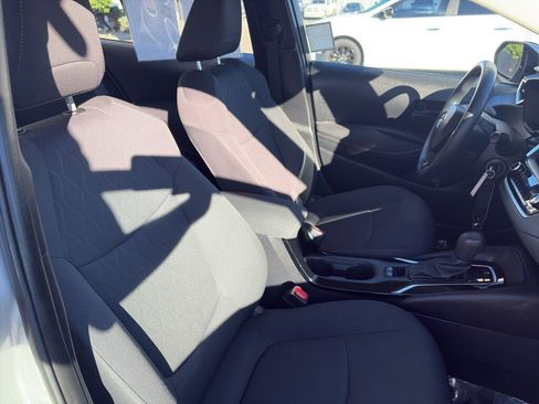 Used 2022 Toyota Corolla LE image 23