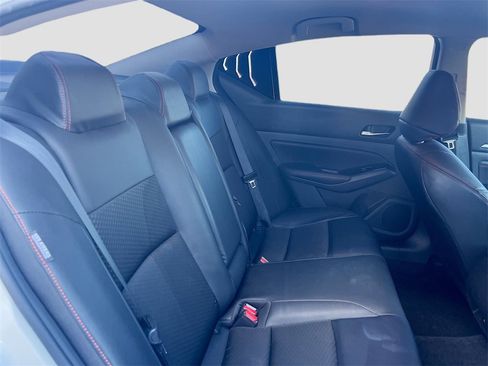 Used 2023 Nissan Altima 2.5 SR image 25