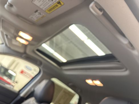 Used 2020 MAZDA CX-5 Touring image 4