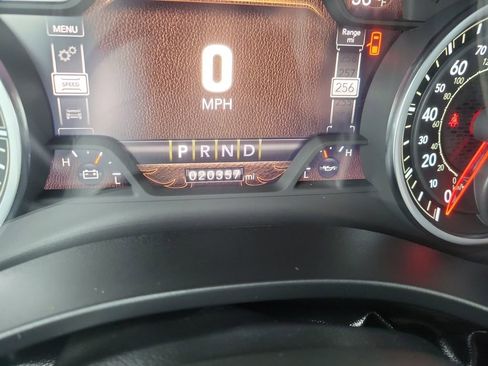 Used 2023 RAM 1500 Laramie image 25