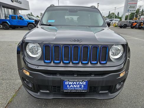 Used 2017 Jeep Renegade Altitude AWD/4WD image 7