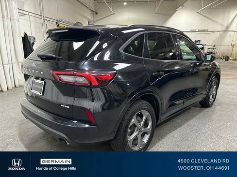 Used 2024 Ford Escape ST-Line AWD/4WD image 9