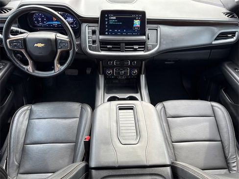 Used 2022 Chevrolet Suburban High Country image 12