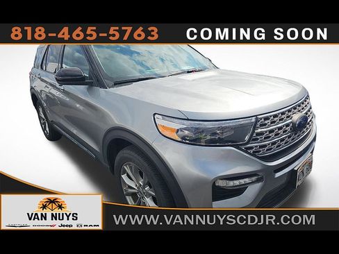 Used 2024 Ford Explorer Limited AWD/4WD image 1
