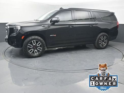 Used 2023 GMC Yukon XL AT4 w/ AT4 Premium Plus Package image 2