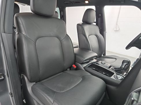 Certified 2023 Nissan Armada SL w/ Midnight Edition Package AWD/4WD image 10