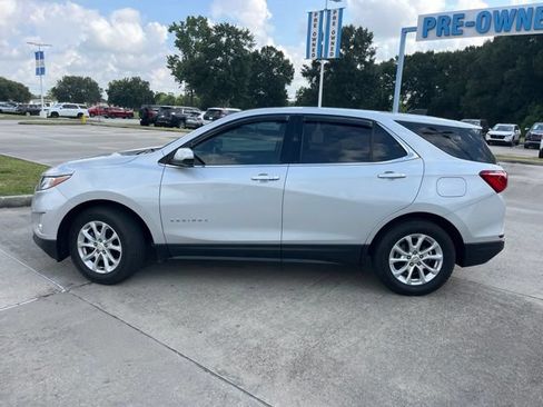 Used 2019 Chevrolet Equinox LT FWD image 3