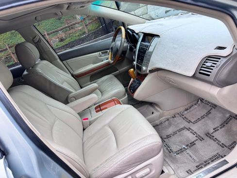 Used 2004 Lexus RX 330 AWD image 11