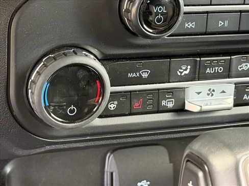 Used 2023 Ford Bronco Wildtrak AWD/4WD image 25