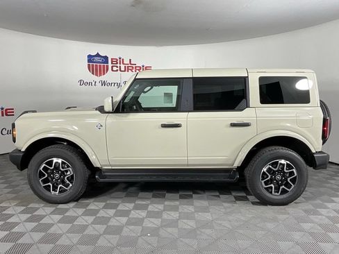 New 2026 Ford Bronco Outer Banks AWD/4WD image 6