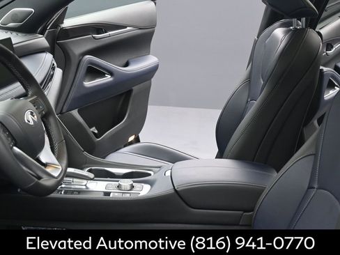 Certified 2026 INFINITI QX60 Sport w/ Dark Cargo Package AWD/4WD image 17