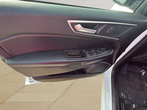 Certified 2024 Ford Edge SEL AWD/4WD image 33