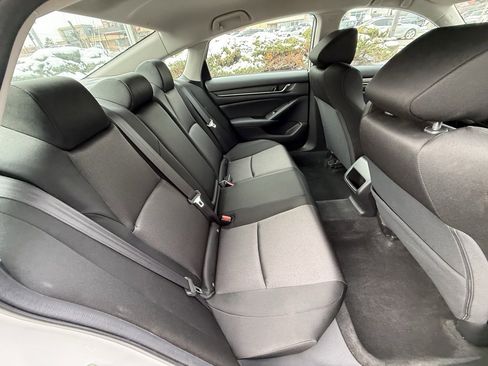Used 2019 Honda Accord LX image 35