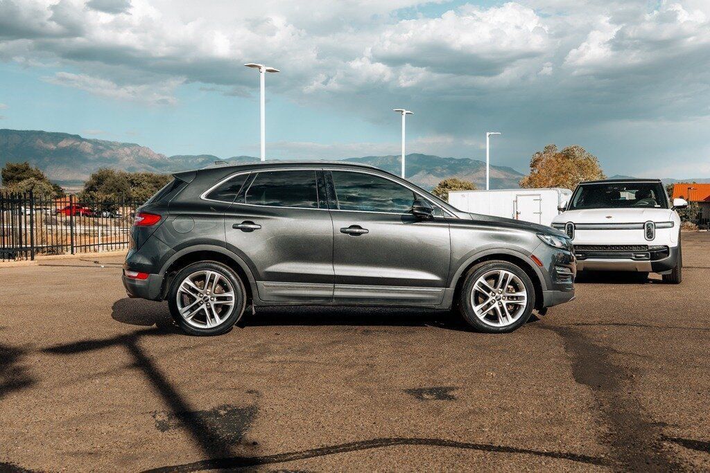 Used 2019 Lincoln MKC Reserve w/ MKC Climate Package AWD/4WD image 8
