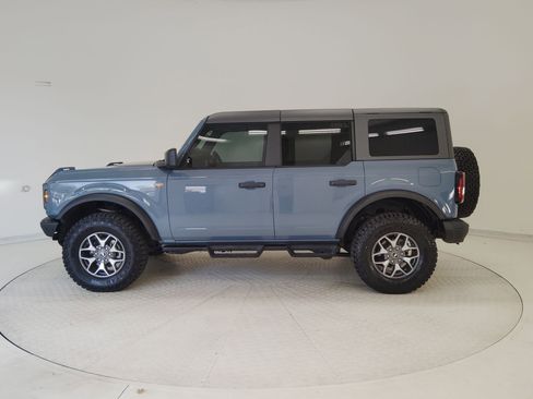 Certified 2024 Ford Bronco Badlands image 2