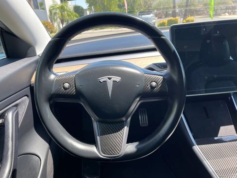 Used 2018 Tesla Model 3 Performance AWD/4WD image 11