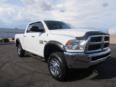 Used 2014 RAM 2500 SLT w/ Protection Group AWD/4WD image 4
