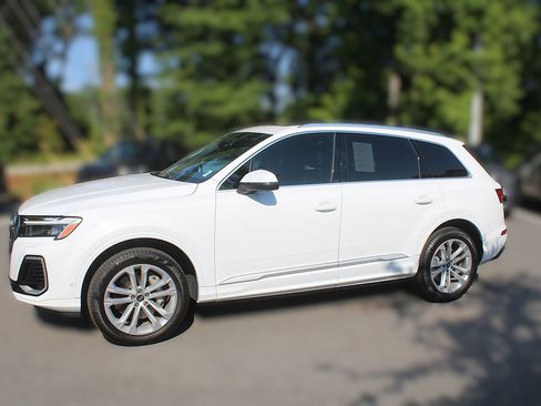 Used 2025 Audi Q7 3.0T Premium AWD/4WD image 4