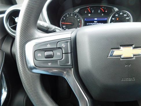 Used 2024 Chevrolet Blazer LT image 28