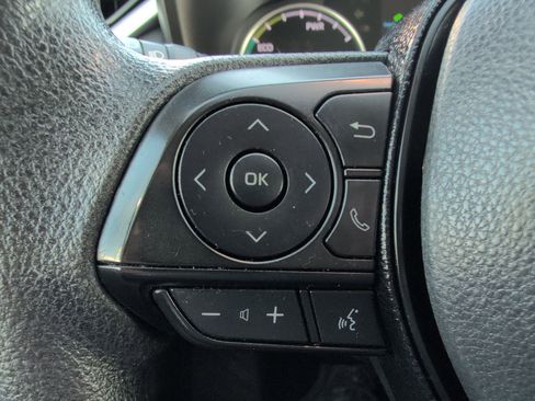 Used 2019 Toyota RAV4 XLE image 21