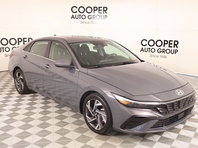 Used 2025 Hyundai Elantra SEL