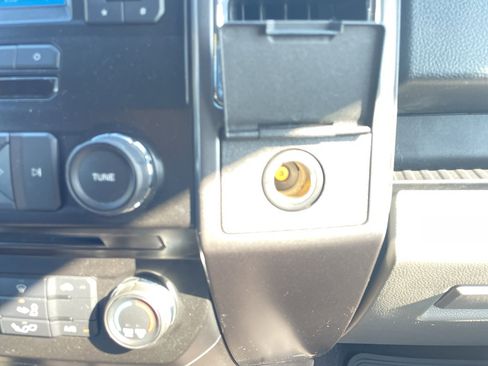 Used 2015 Ford F150 XLT w/ Equipment Group 301A Mid image 37