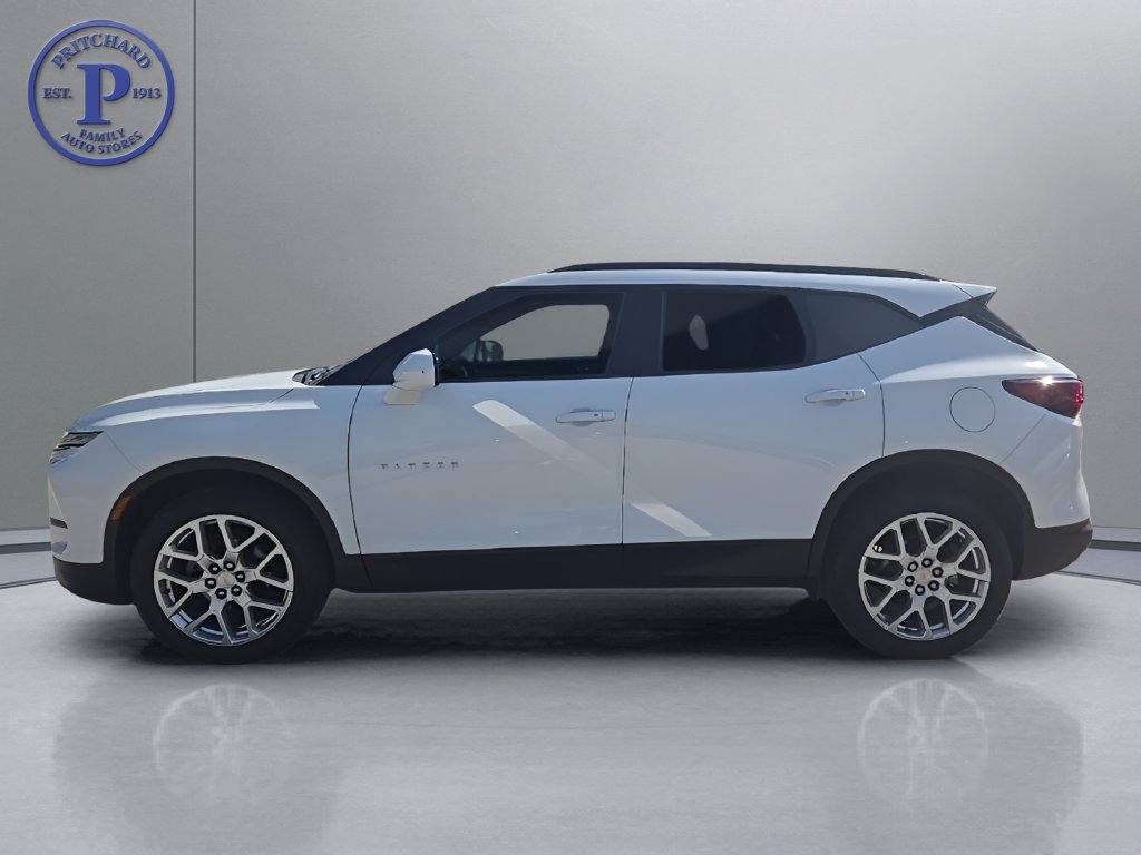 Used 2023 Chevrolet Blazer LT w/ Convenience Package AWD/4WD image 4