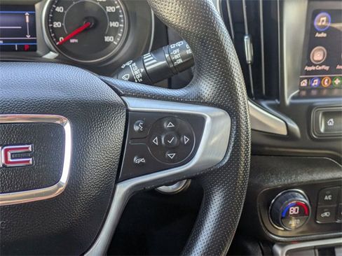Used 2023 GMC Terrain SLE w/ Driver Convenience Package image 19