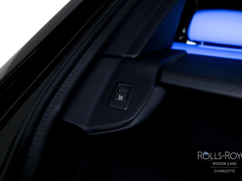 New 2026 Rolls-Royce Cullinan image 27