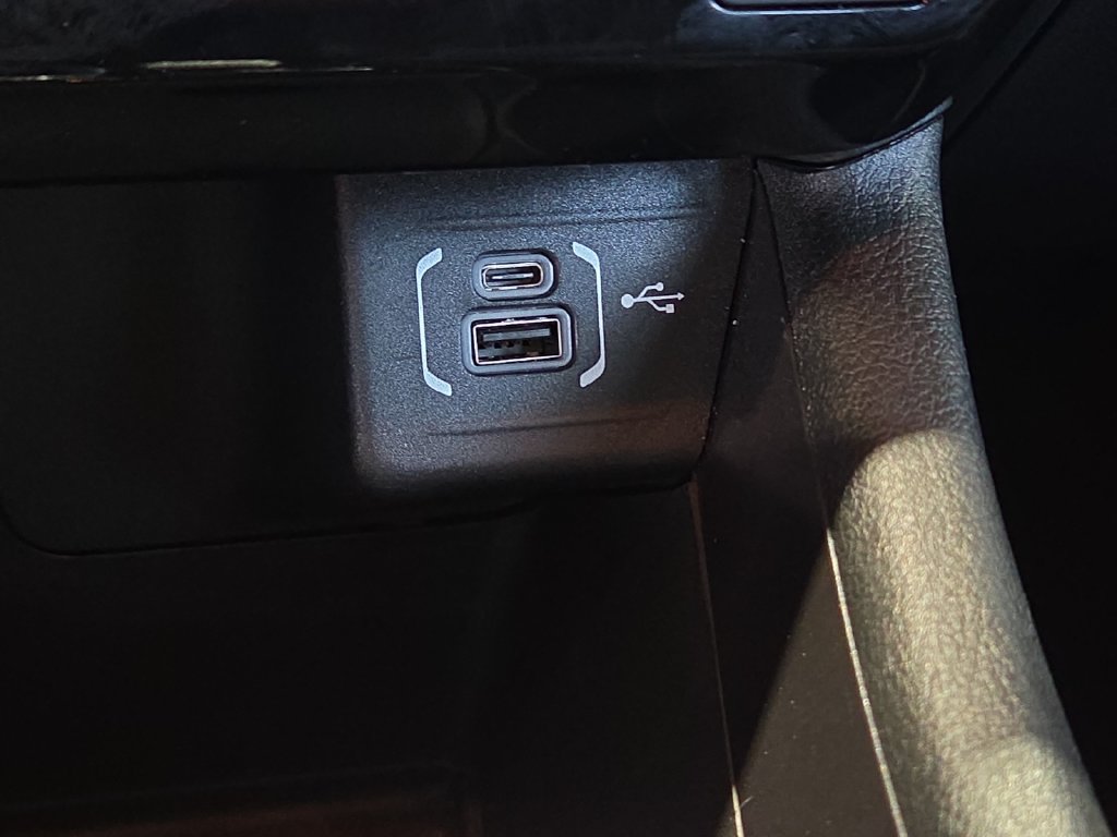 Used 2026 Jeep Compass Latitude AWD/4WD image 22