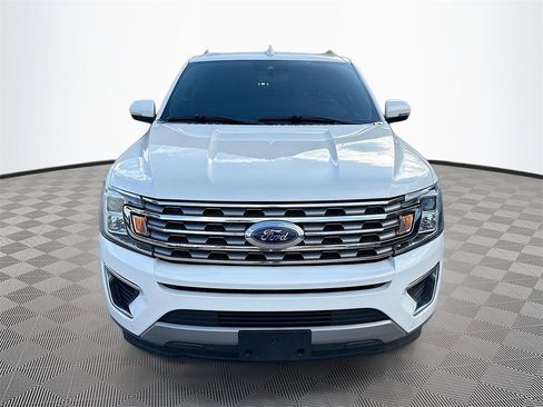 Used 2021 Ford Expedition Limited image 2
