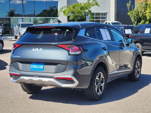Used 2024 Kia Sportage LX image 5