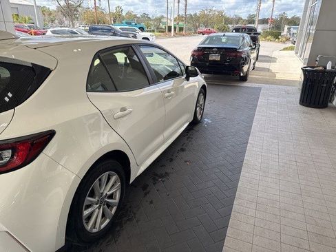 Certified 2024 Toyota Corolla SE image 5