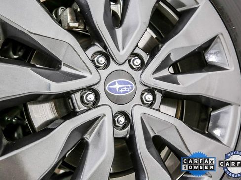 Used 2025 Subaru Outback Onyx Edition image 40