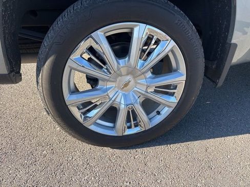 Used 2024 Chevrolet Silverado 1500 High Country w/ High Country Premium Package image 33