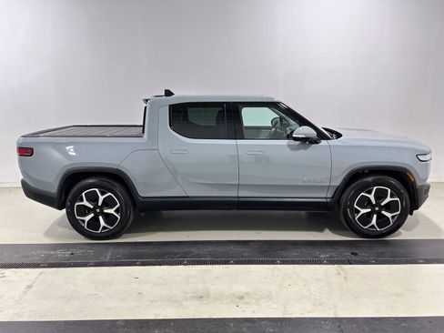 Used 2024 Rivian R1T Adventure AWD/4WD image 6