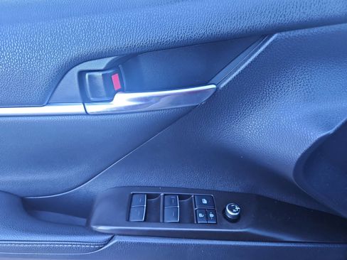 Used 2022 Toyota Camry XSE w/ Navigation Package image 20