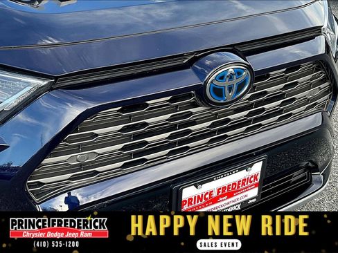 Used 2021 Toyota RAV4 XSE image 29