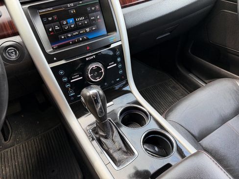 Used 2014 Ford Edge Limited w/ Equipment Group 302A AWD/4WD image 14