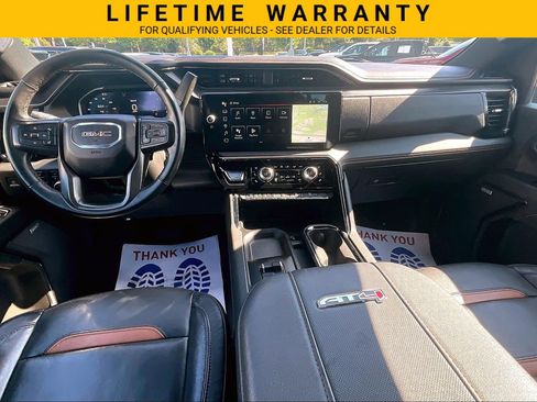 Used 2024 GMC Sierra 2500 AT4 w/ AT4 Premium Plus Package AWD/4WD image 16