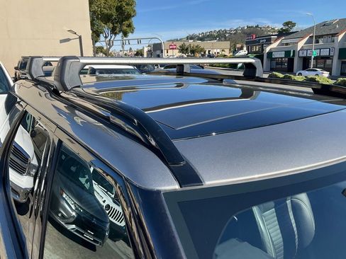 Used 2020 Land Rover Discovery HSE Luxury image 83