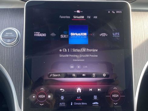 Used 2022 Mercedes-Benz C 300 Sedan image 24