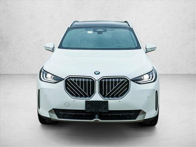 Used 2026 BMW X3 xDrive30i w/ Convenience Package AWD/4WD image 2