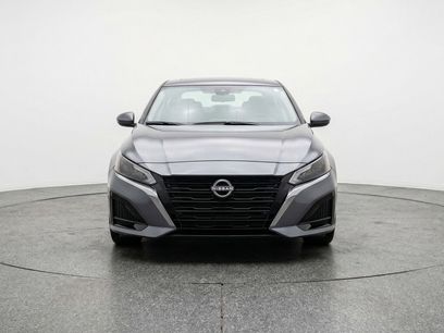 Used 2025 Nissan Altima 2.5 SV
