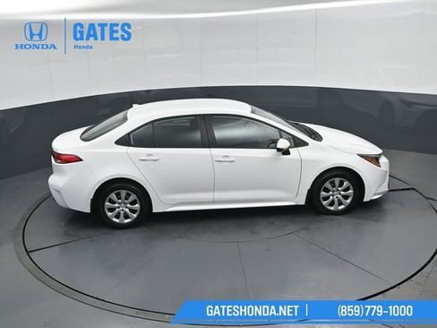 Used 2024 Toyota Corolla LE FWD image 45