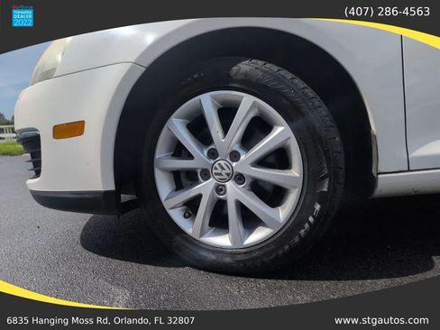 Used 2010 Volkswagen Jetta SE FWD image 31