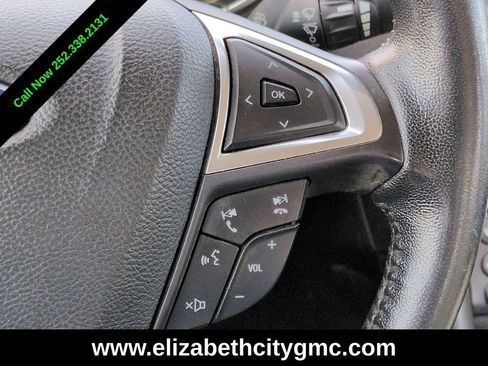 Used 2018 Ford Fusion Titanium image 23